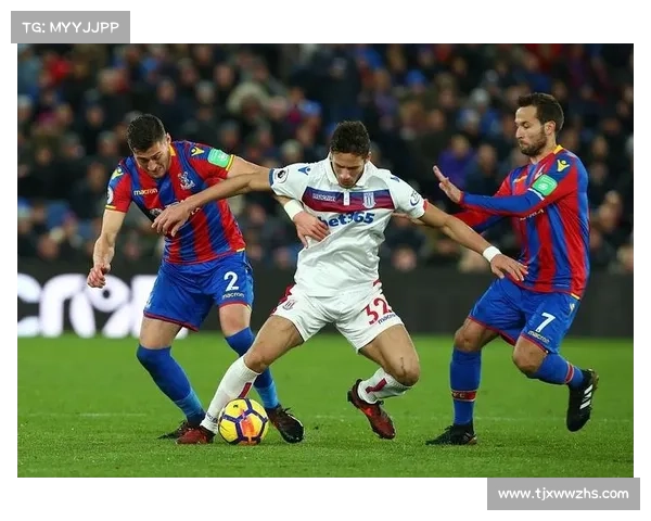 德黑兰独立足球队崛起背后鲜为人知的历史与文化变革揭秘 德黑兰独立足球队崛起背后鲜为人知的历史与文化变革揭秘